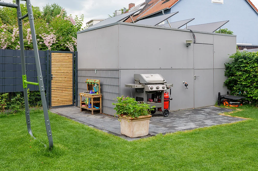 Gepflasterter Grillplatz am Gartenhaus, Münster
